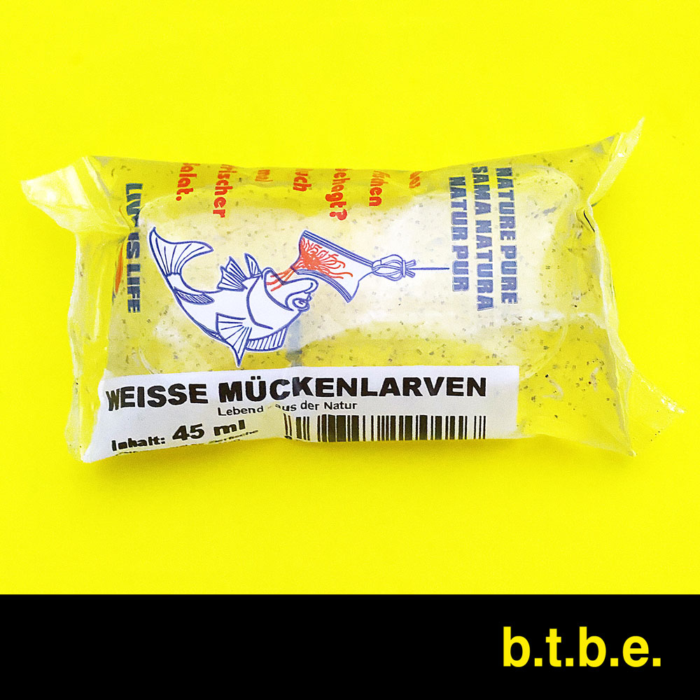 Weisse Mückenlarven